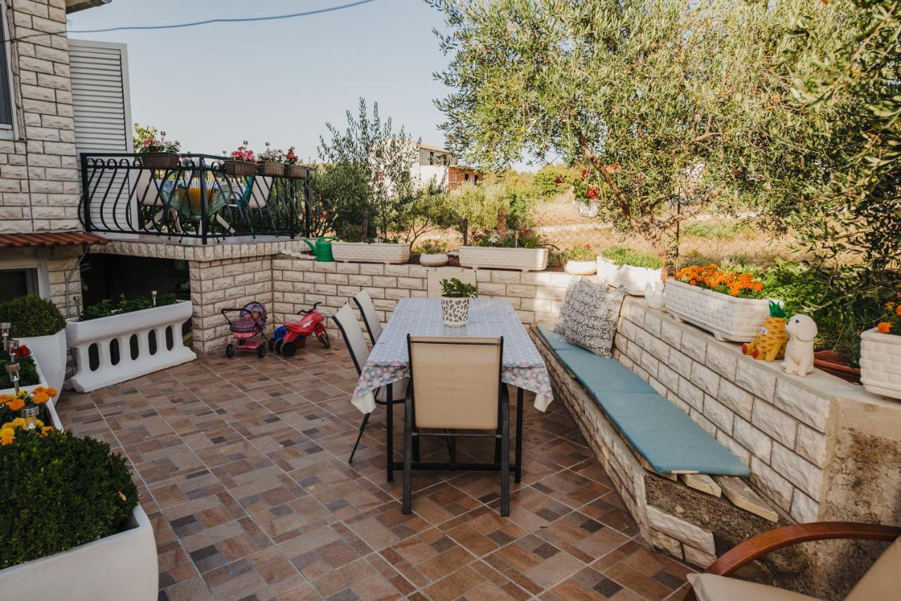 Studio Apartmant Tonka Sibenik Exterior photo